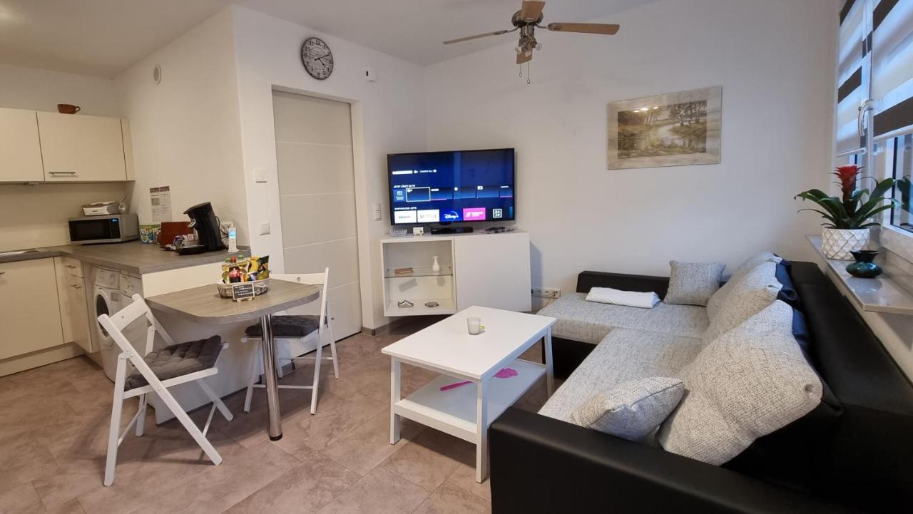 Gemuetliche Ferienwohnung Reinsfeld Extérieur photo